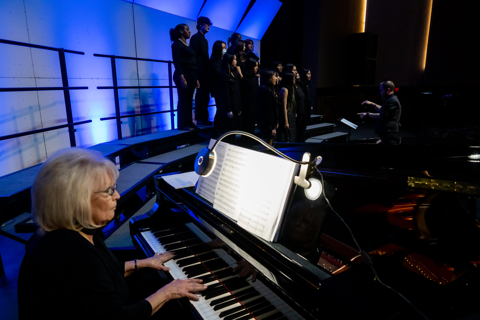 Accompanist Picture